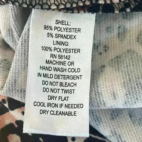 London Time’s women’s size 8 beautiful summer dress. Gorgeous print. - Picture 10 of 10